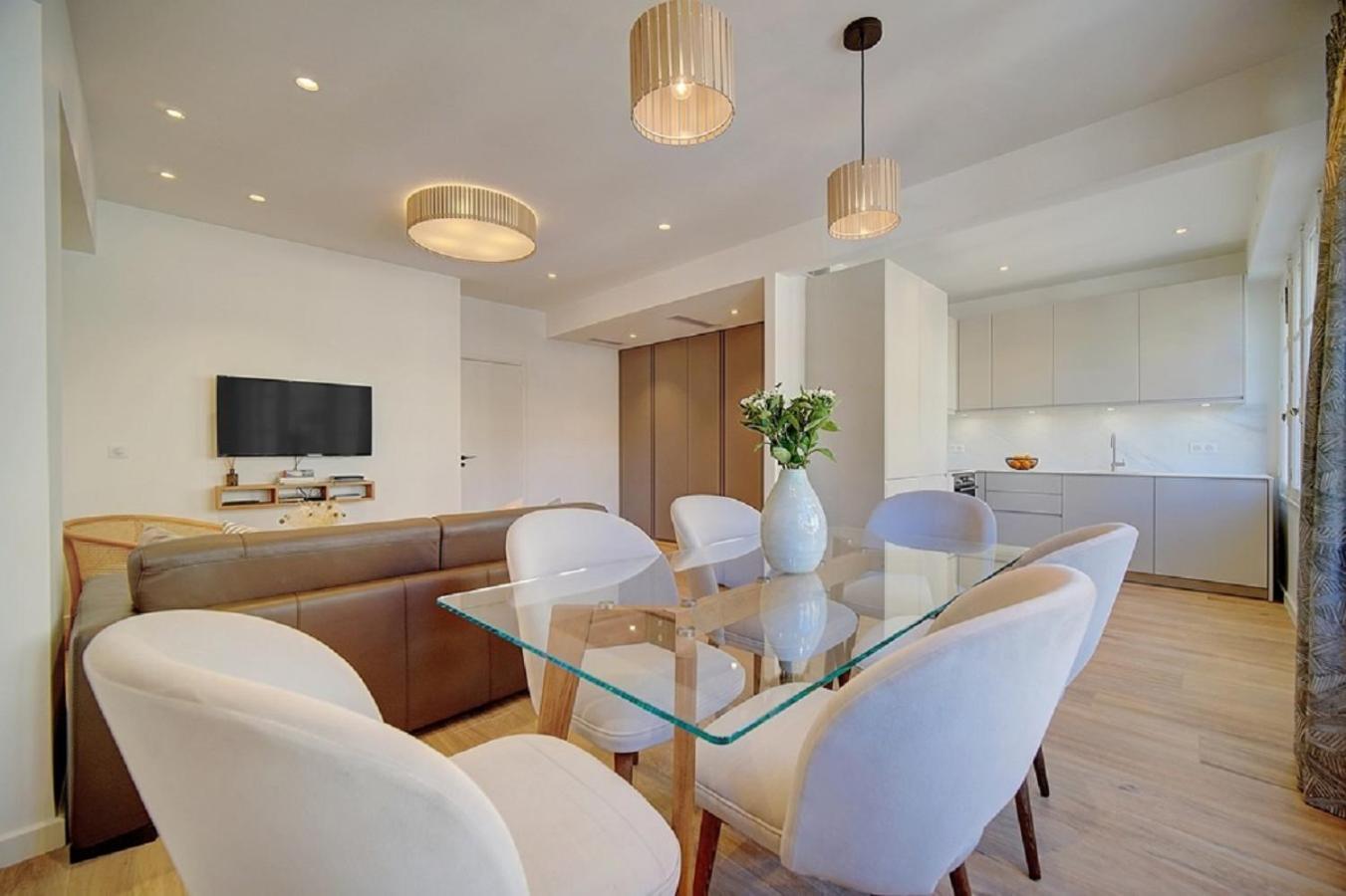 Magnifique 3 Pieces Renove Cannes Centre 'Banane' Avec Veranda ! A2B88 Εξωτερικό φωτογραφία