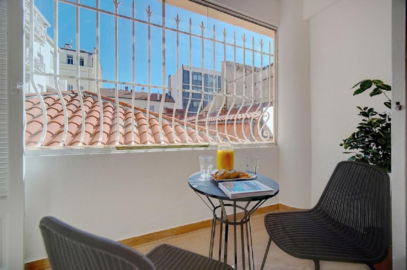 Magnifique 3 Pieces Renove Cannes Centre 'Banane' Avec Veranda ! A2B88 Εξωτερικό φωτογραφία