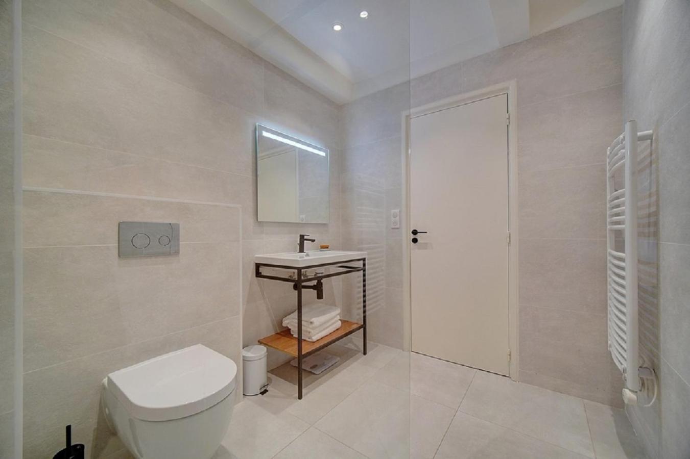 Magnifique 3 Pieces Renove Cannes Centre 'Banane' Avec Veranda ! A2B88 Εξωτερικό φωτογραφία